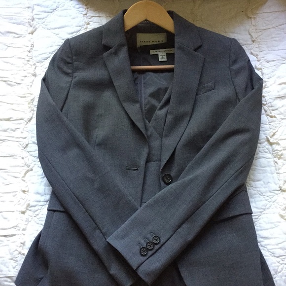 Banana Republic suit jacket - Picture 3 of 4
